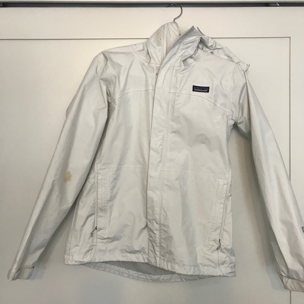Women's white Patagonia rain jacket